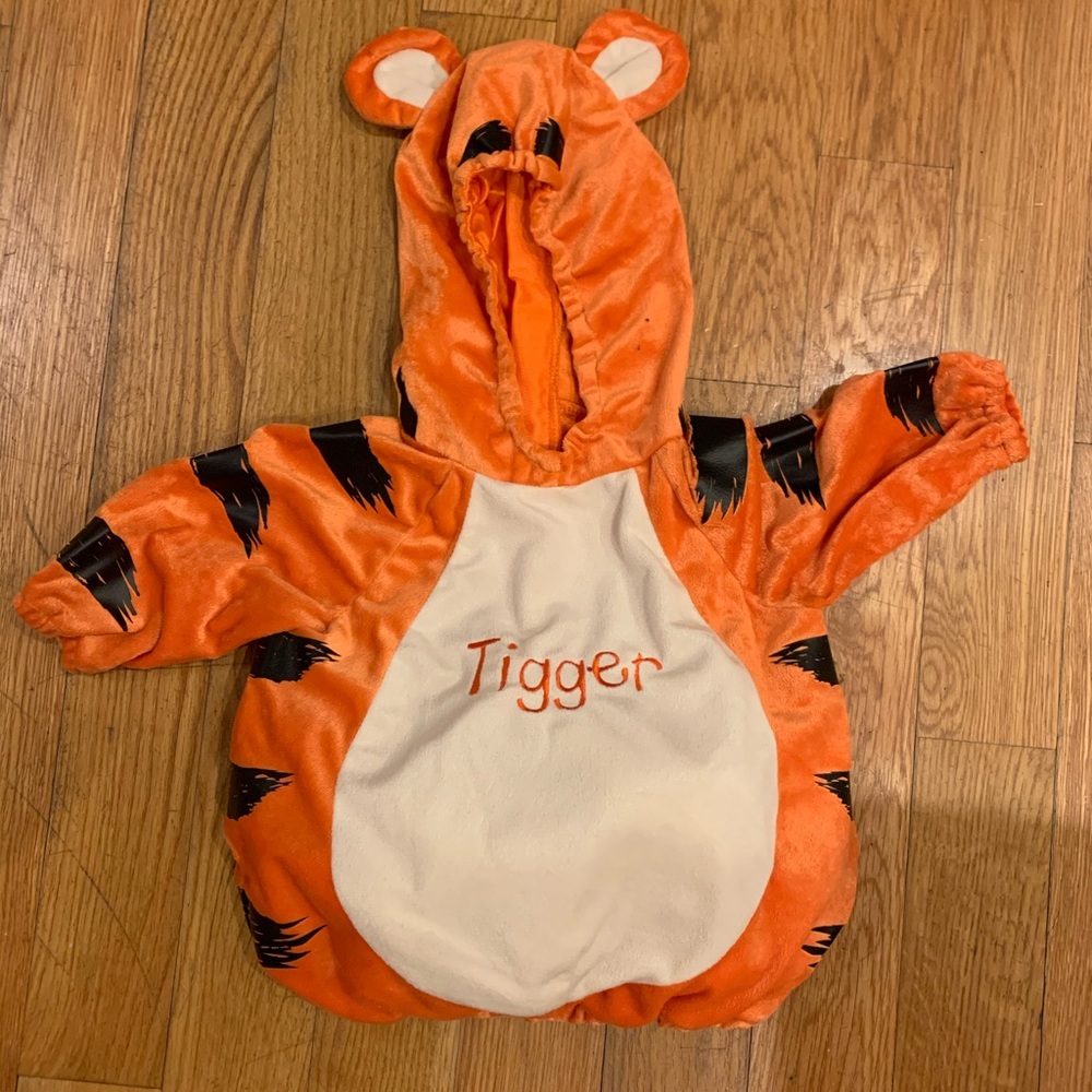 Disney tigger Halloween costume 6-9 month